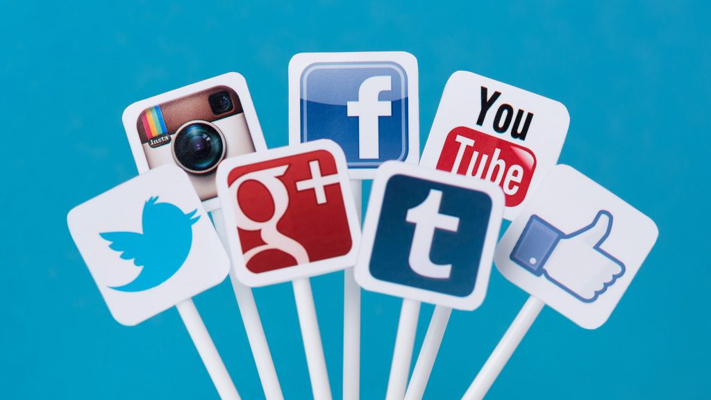 social media seo signals